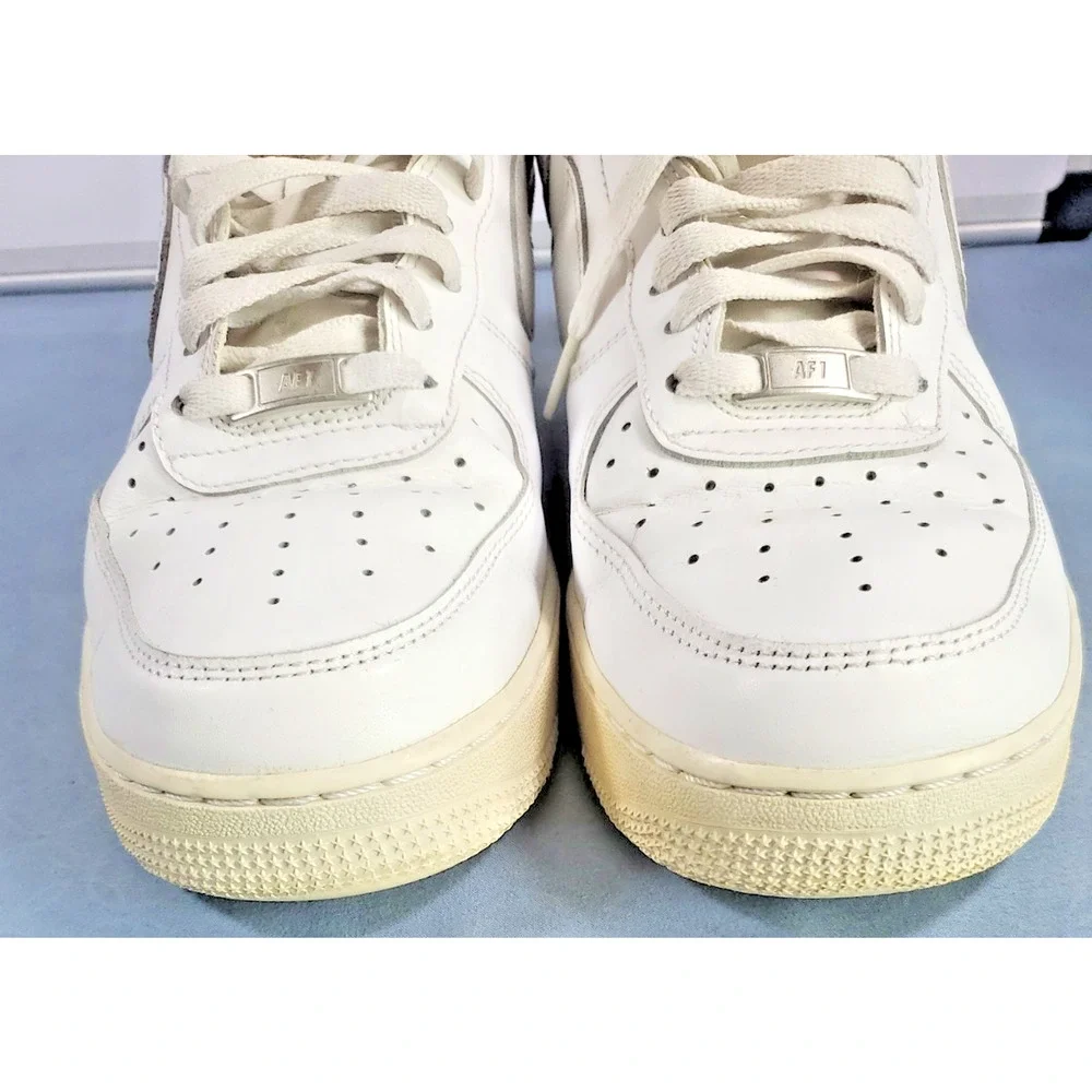 Nike Air Force 1 07 Low Triple White Men's Size 10 Casual Sneakers AF1 315122-11